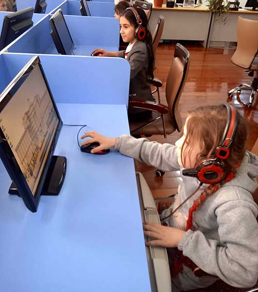 Шуъбаи адабиёт доир ба фарҳанг