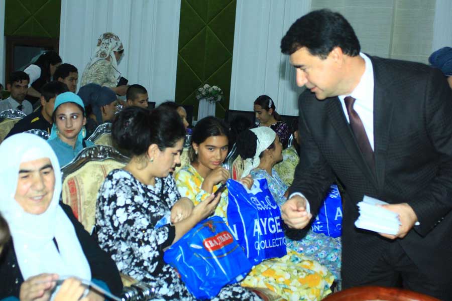 Рӯзи-маъюбон