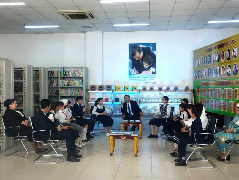 Беҳтар аз дӯст