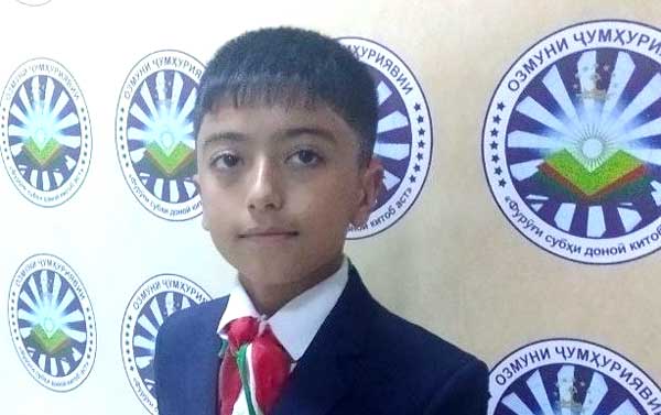 Амир Акрамов