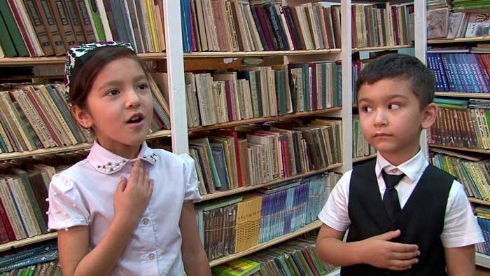 Фурӯғи субҳи доноӣ китоб аст