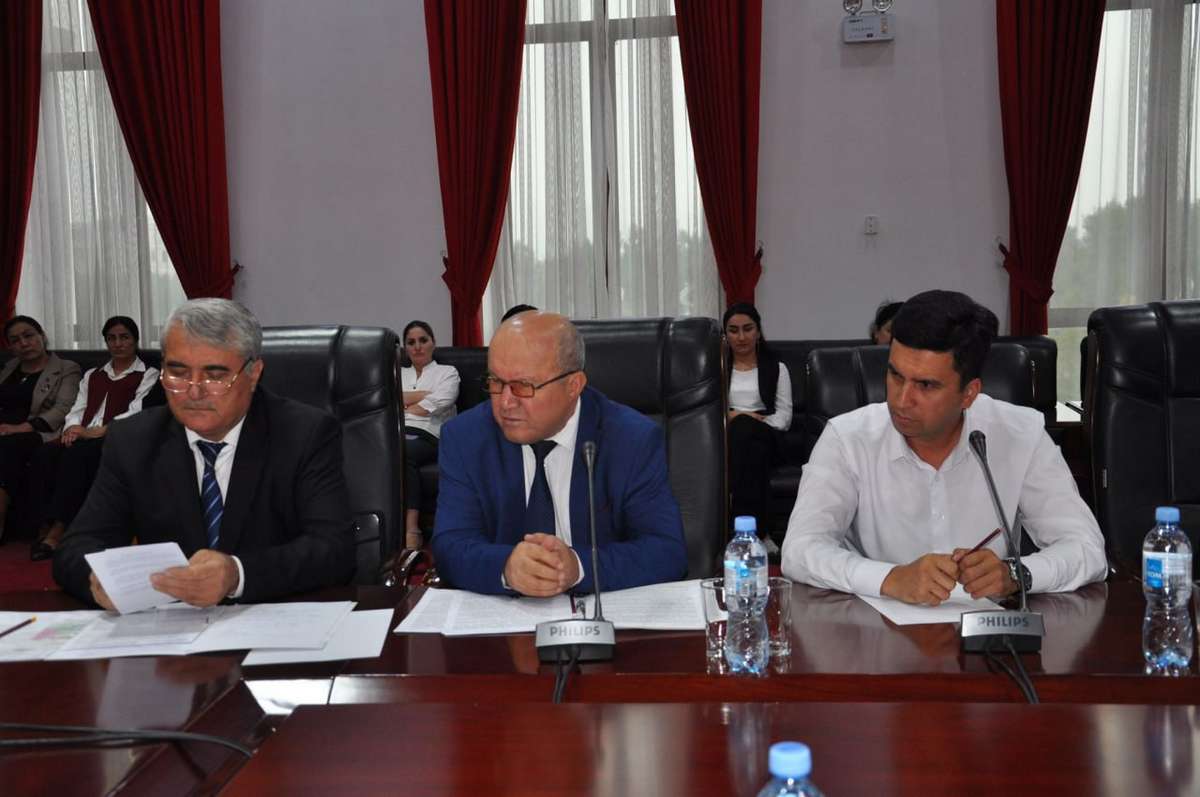 Рузи забон дар китобхона