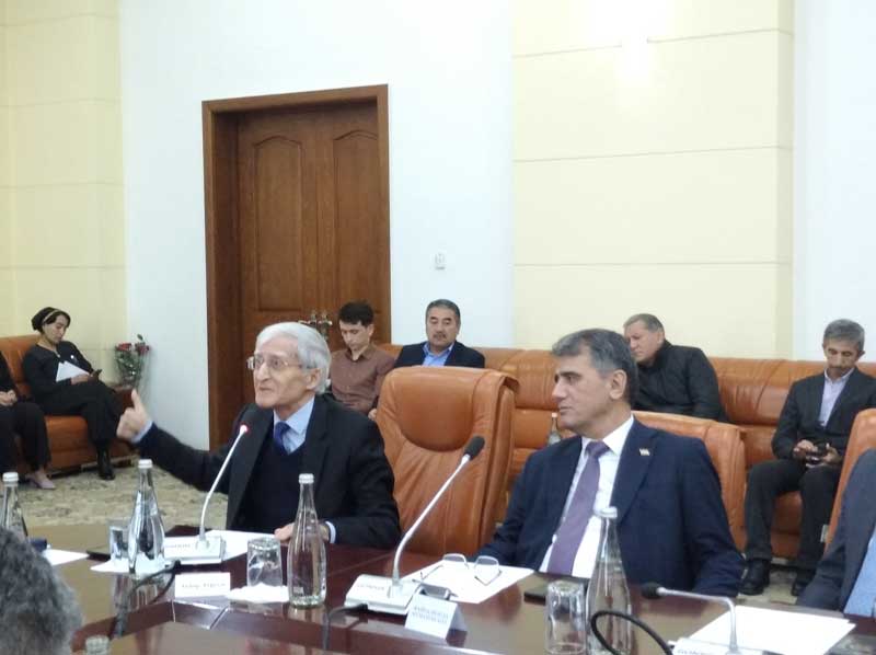 Чингиз Айтматов