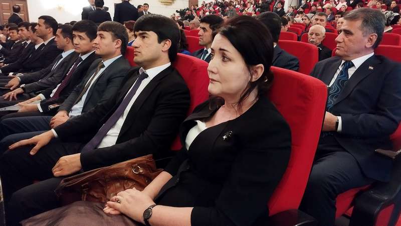 Озмуни ҷумҳуриявии Тоҷикон