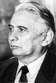 Фотех Ниёзӣ