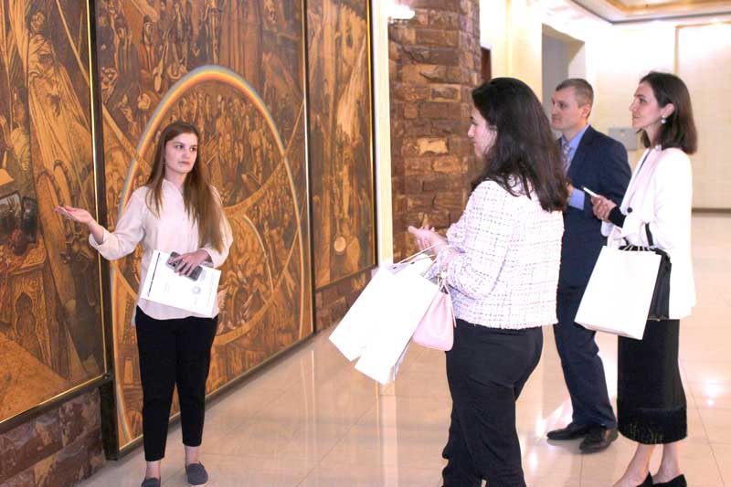 Алина-Гасумянова