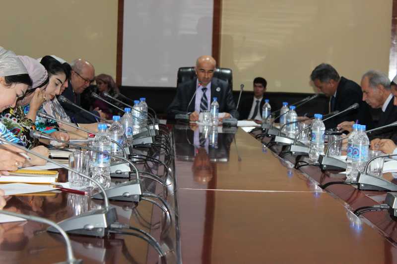 Ёди устод Айнӣ