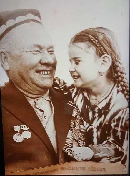 Тавур ва  Маъбур