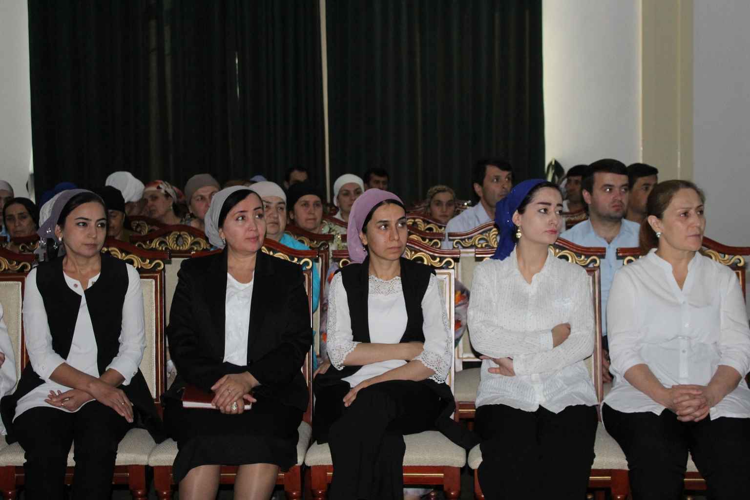 суханронии Пешвои миллат