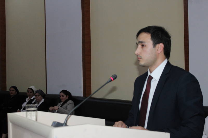 Мизи гирди Китобхонаи миллӣ