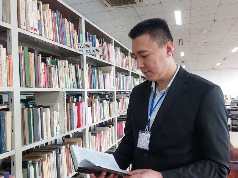 Джасурбек Мамадкулов