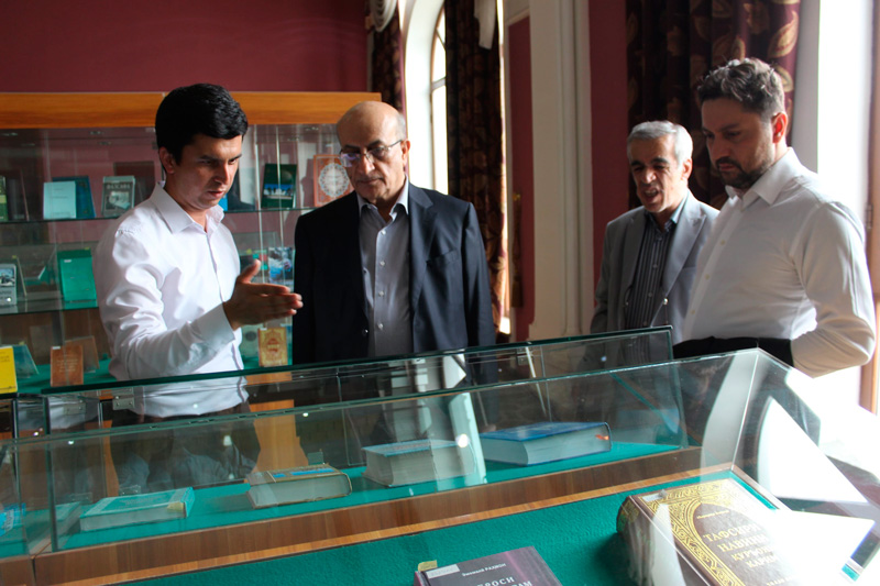 Меҳмонони хориҷӣ