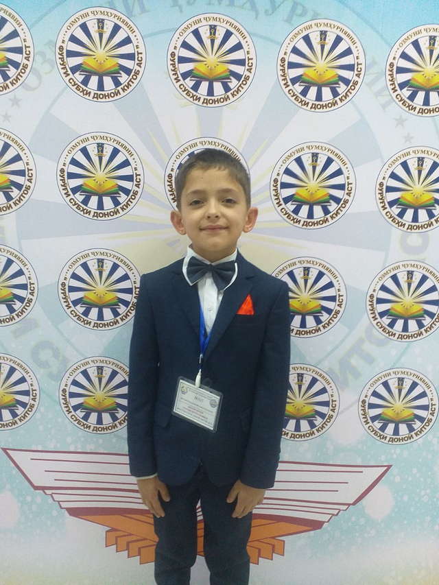 Давлатқадам Муборакқадамов 