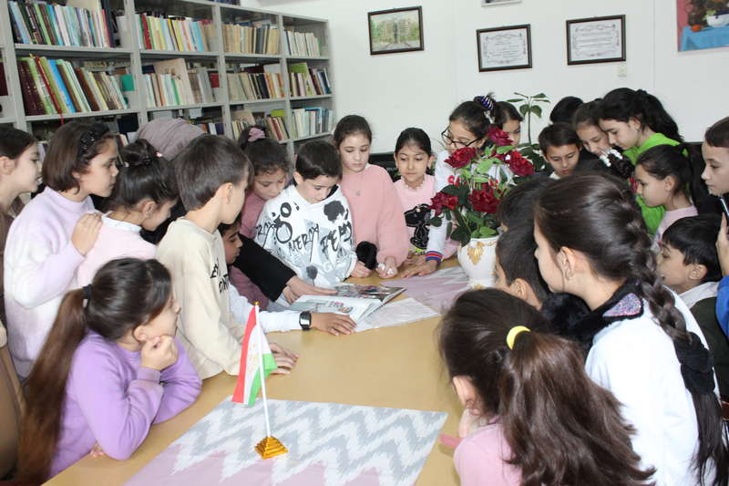 Бозор Собир