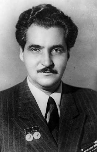 Константин Симонов
