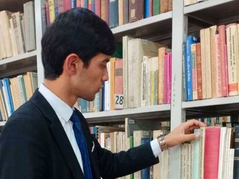 Ҳусниаллоҳ Комилов