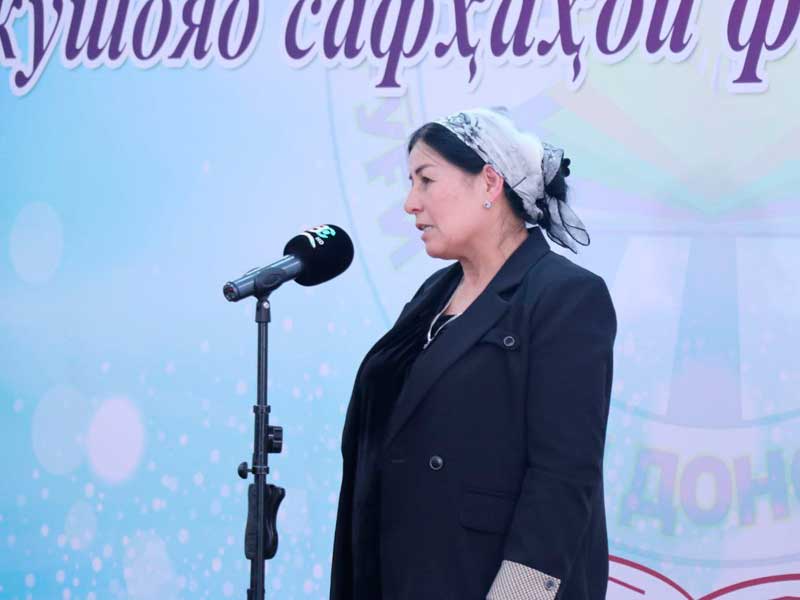 Фариштамоҳ Одинаева 