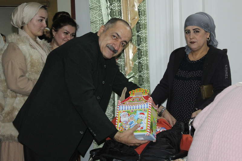 Базми солинавӣ