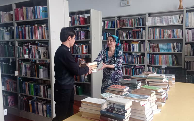 хизматрасонӣ ба истифодабарандагон