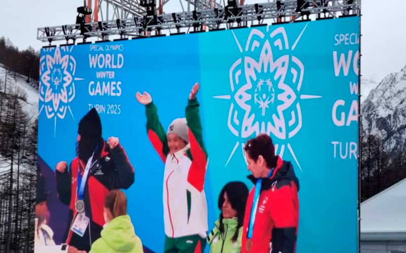 Медали тиллои Насиба 