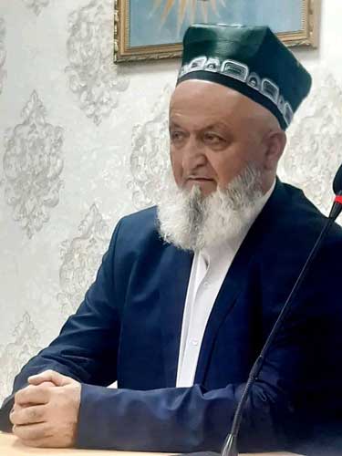 Шарифбек Азизӣ