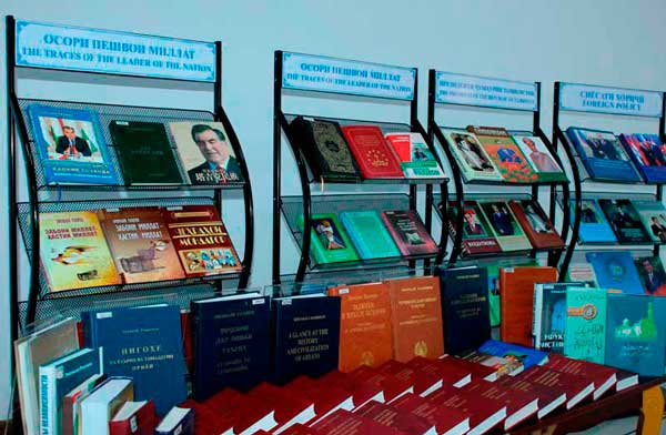 Лучший знаток произведений