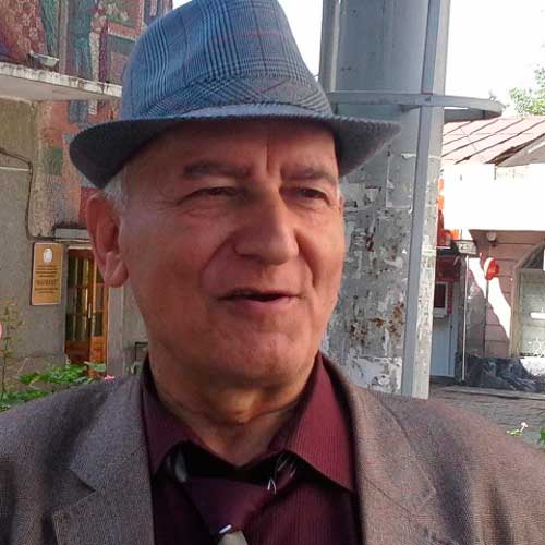 Комил Бекзода