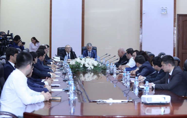 Абуалӣ ибни Сино