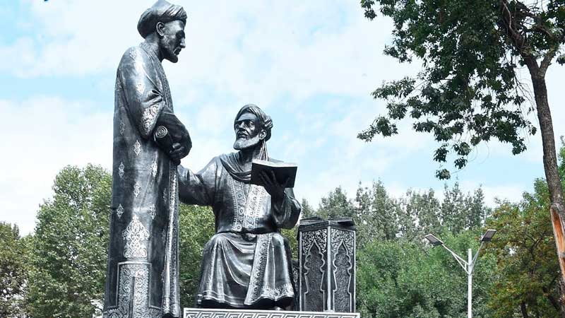 Алишери Навоӣ