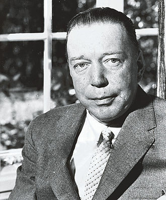 Мика Тойми Валтари