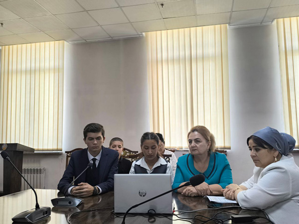 онлайн-конфронси