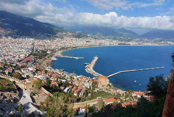 Самад Оғоуғлӣ