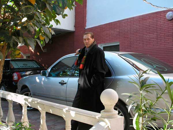 Анвар Исомидин