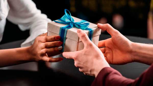 Одоби муоширати муосир