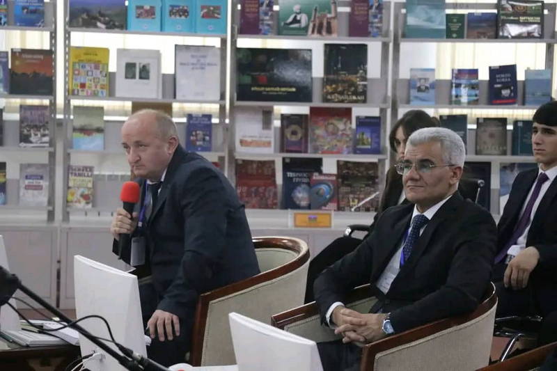 Нуралӣ Нурзод