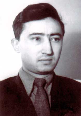 Пӯлод Толис 