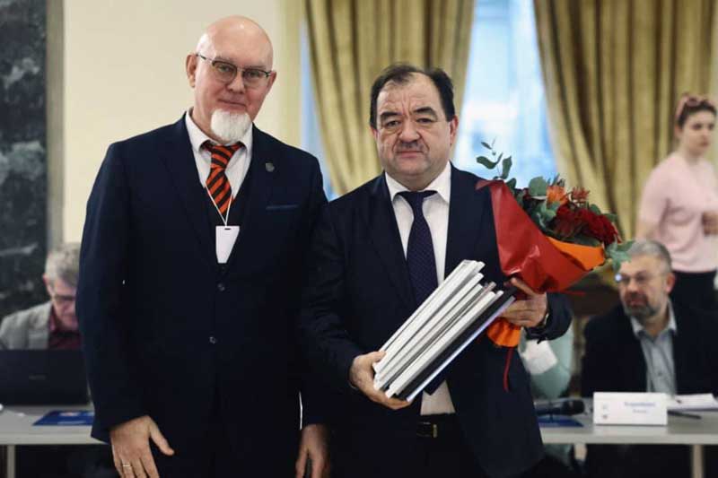 Михаил ШВИДКОЙ