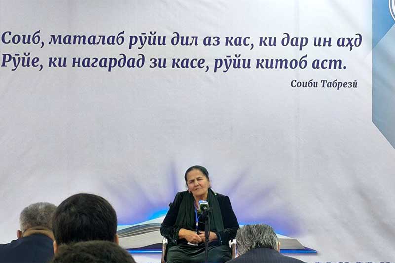 Давлатсултон Раҳматхудоева