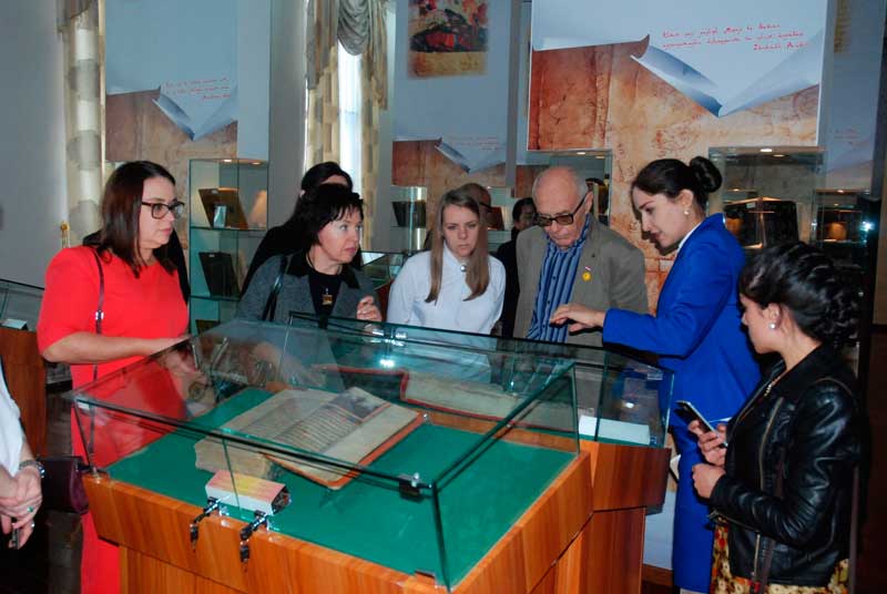 Библиотечная экскурсия 