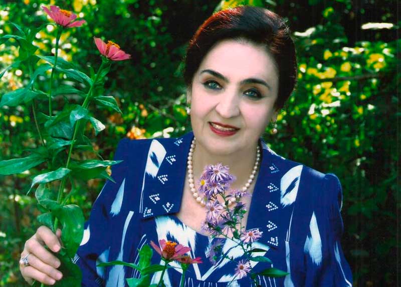 Нукра Рахматова 