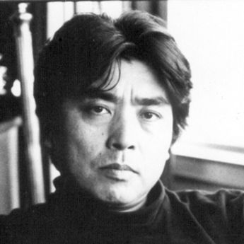 Рю Мураками