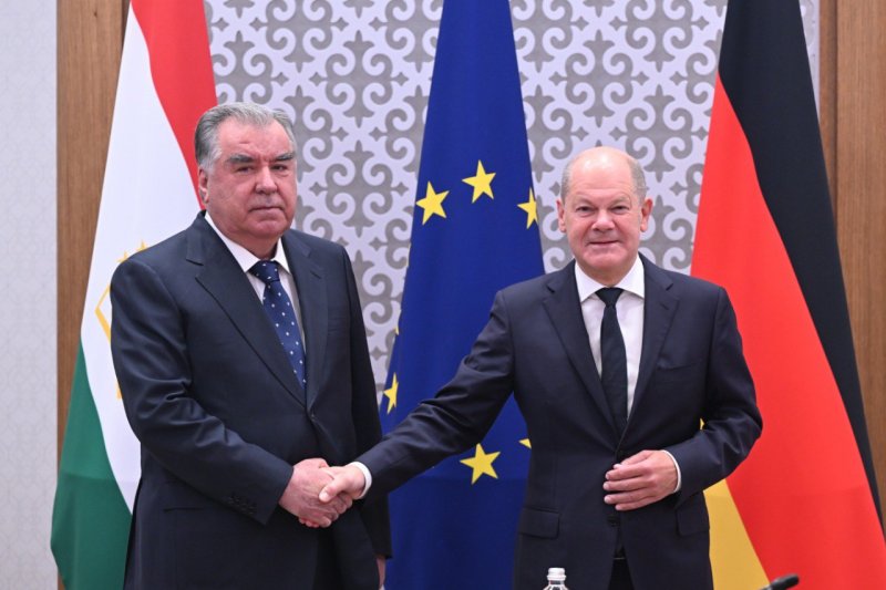 Эмомалӣ Раҳмон