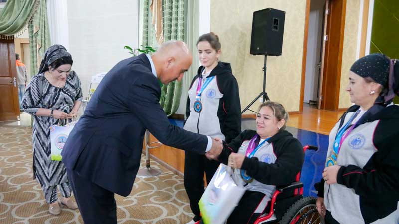 Сайфиддин Камолзода 