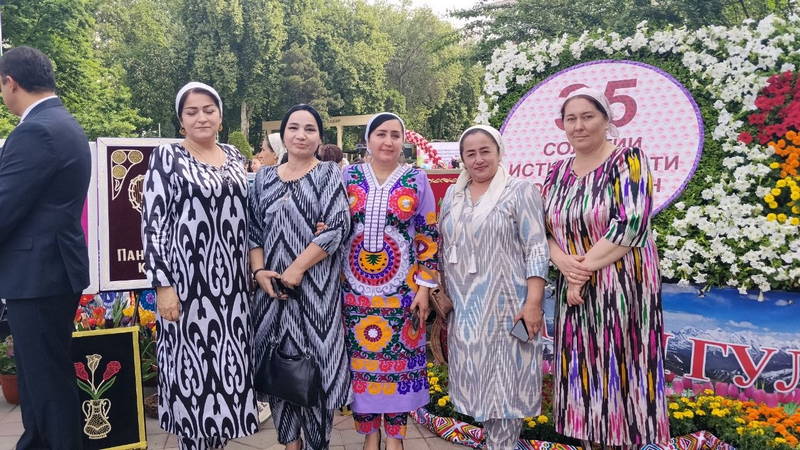 Сайри гули лола