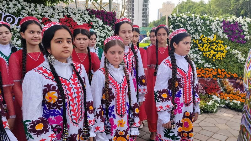 Сайри гули лола