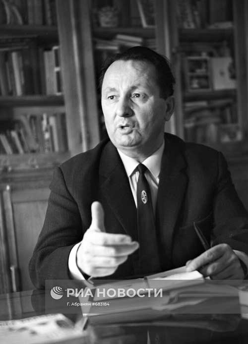 Мирсаид Миршакар